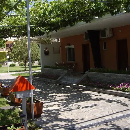 Maistrali Studios Thassos